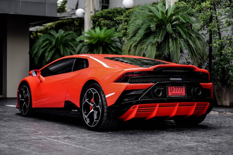 Lamborghini 6