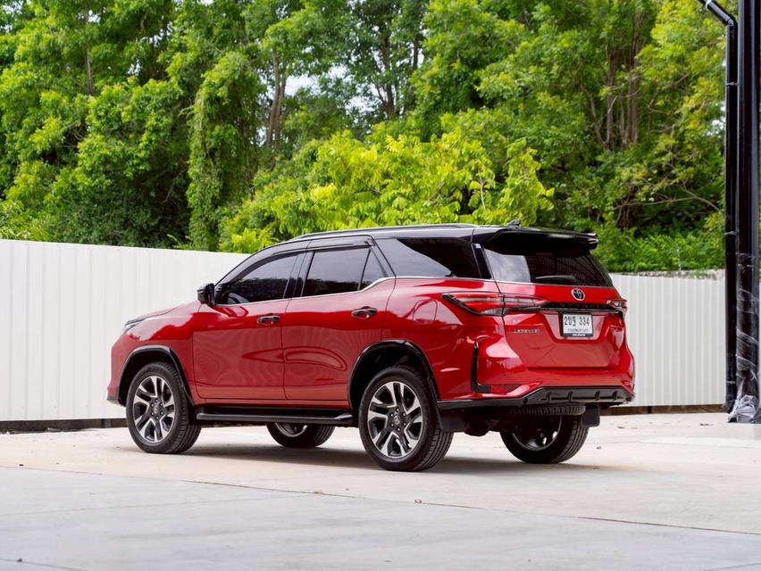 TOYOTA FORTUNER 2.8 LEGENDER 4WD ปี 2021 รถบ้าน เจ้าของเดียว