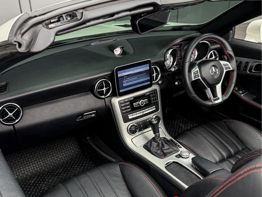 รหัสรถ WRT6414 Benz SLK200 Amg Package 1.8 R172 Convertible AT สีขาวปี2013 9