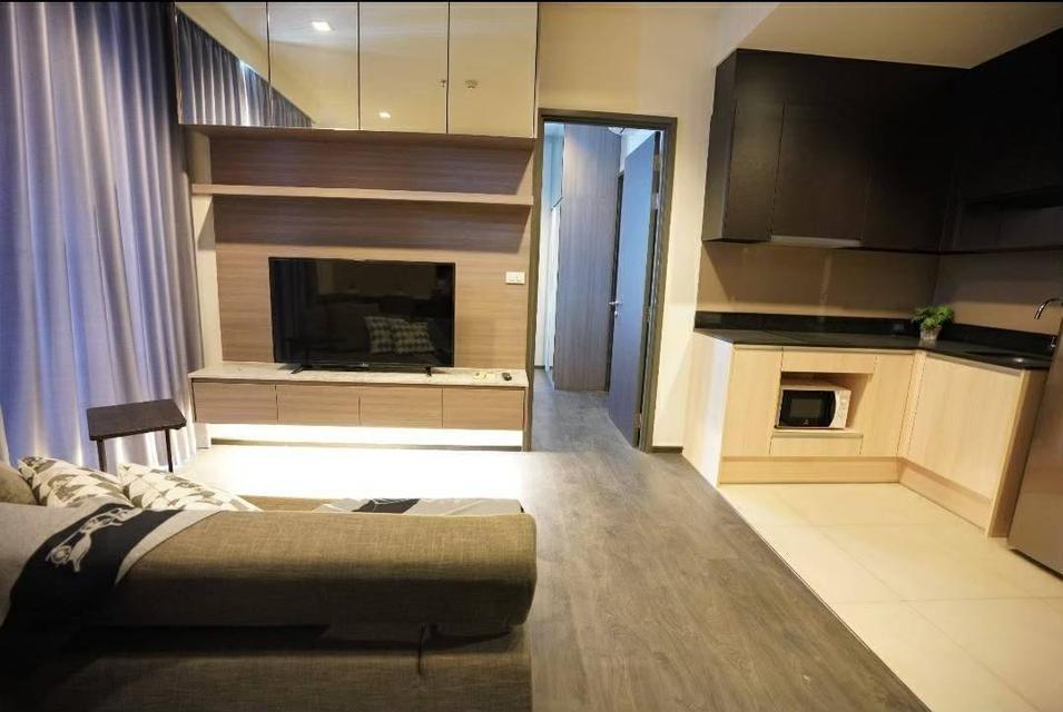 Sale /rent  Edge Sukhumvit 23  1 bedroom  2 bathroom  25th floor  42 sqms. Fully furnished  Sale 9.9 million  baht Rent​ 35,000​ Baht​(1,100 USD) 4