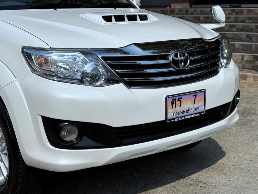 2013 TOYOTA FORTUNER 3.0V รถมือเดียวออกป้ายแดง รถวิ่งน้อยเพียง 155,000 กม รถไม่เคยมีอุบัติเหตุครับ 8