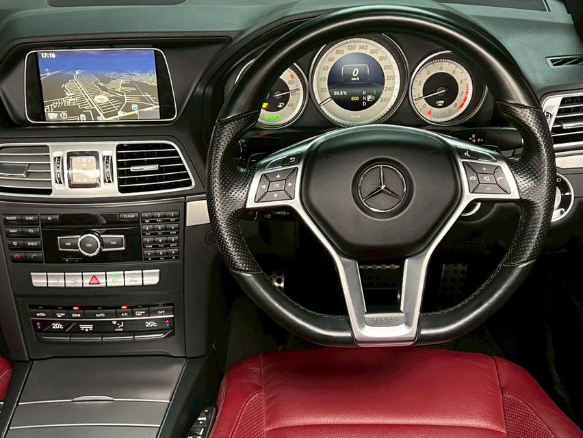 Mercedes-Benz E200 2.0 W207 AMG Dynamic Convertible 7