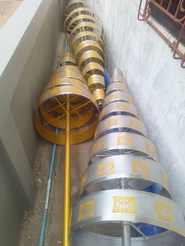 ฉัตรเงินฉัตรทอง 9ชั้นขนาดใหญ่