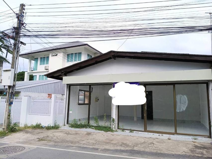 ขายที่ดินพร้อมบ้านใจกลางบางเสร่ ติดตลาดใกล่ทะเล 2