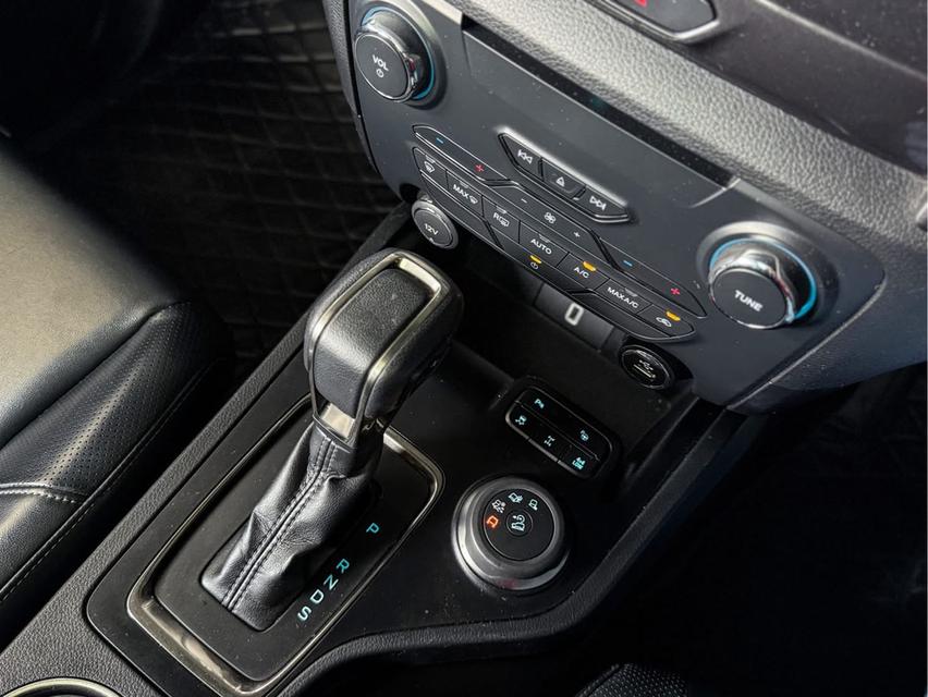 ปี 2020 FORD EVEREST, 2.0 BI-TURBO 4WD TITANIUM PLUS โฉม ปี15-22 (จดทะเบียน 2021) 18