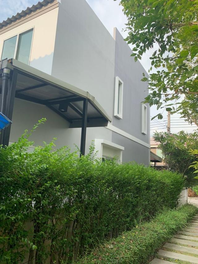 ขายทาวน์เฮาส์ 2 ชั้น,เนื้อที่ 25 ตรว. หมู่บ้านอารียา เดอะคัลเลอร์ เฟส 2 ถนนสุเหร่าคลองหนึ่ง 15 แขวงบางชัน เขตคลองสามวา จังหวัดกรุงเทพมห 13