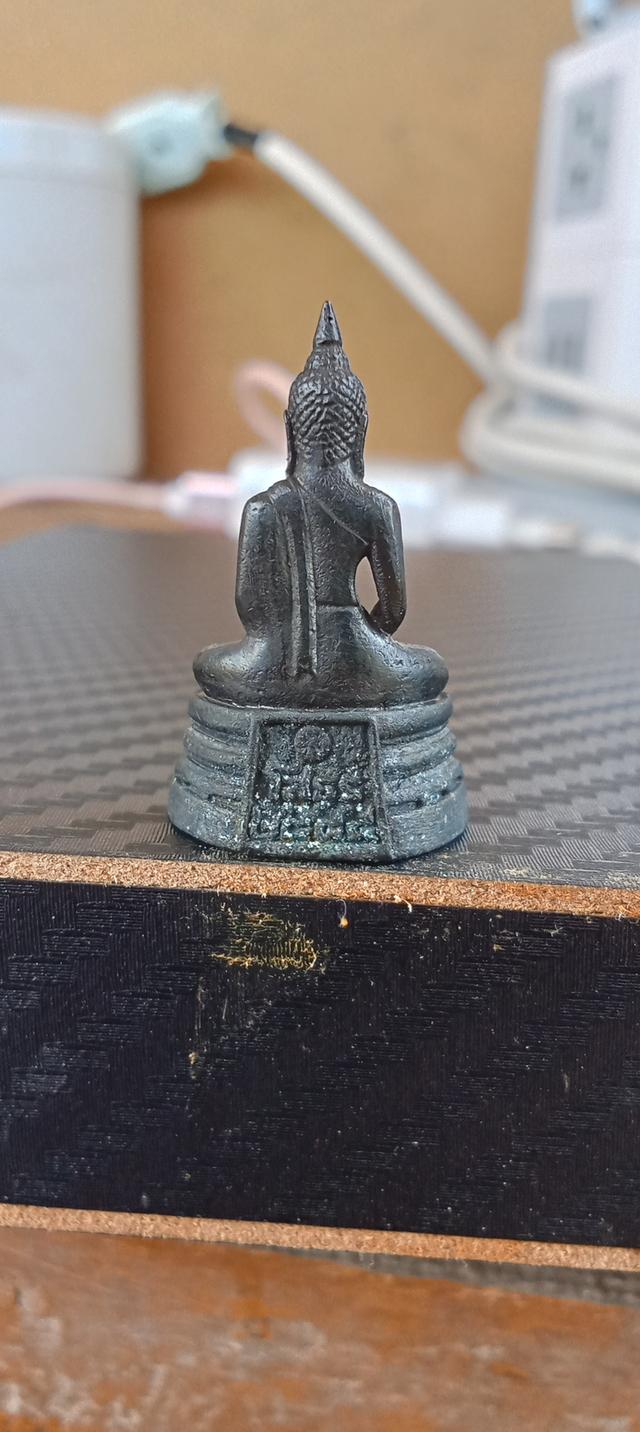 พระกริ่งหลวงพ่อโสธรปี 2545 กล่องเดิมจากวัดมีโค๊ตใต้ฐาน 200 บาทรวมส่ง
