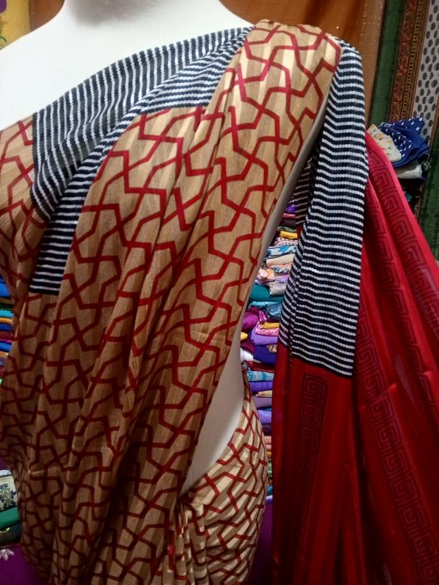 ส่าหรีอินเดีย สาหรีมือสอง สาหรีสีแดง