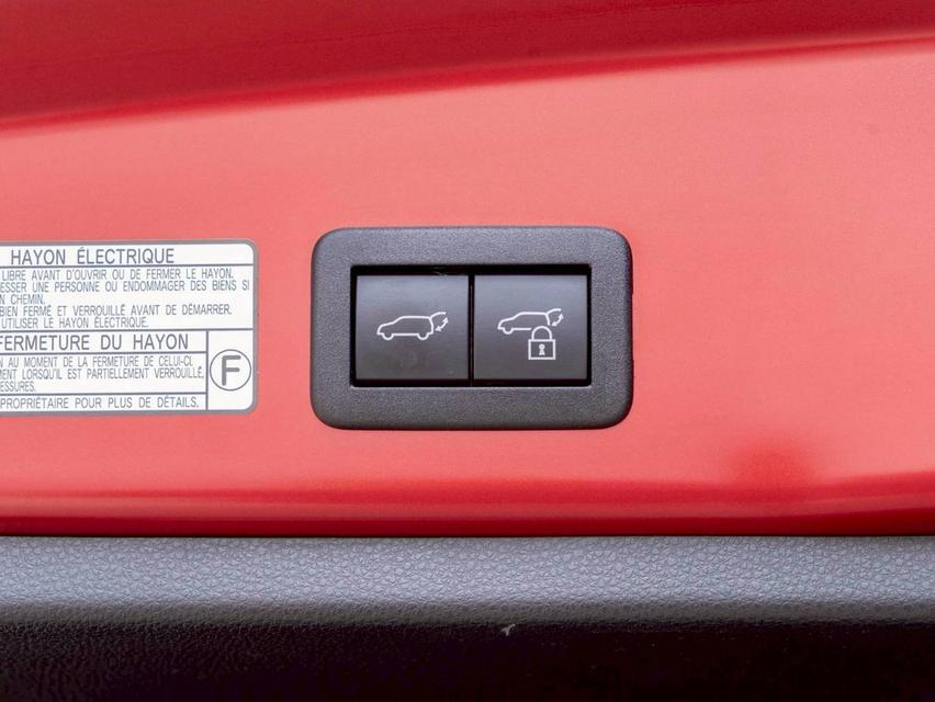 TOYOTA COROLLA CROSS 1.8 HYBRID GR SPORT ปี 2023 รูปที่ 13