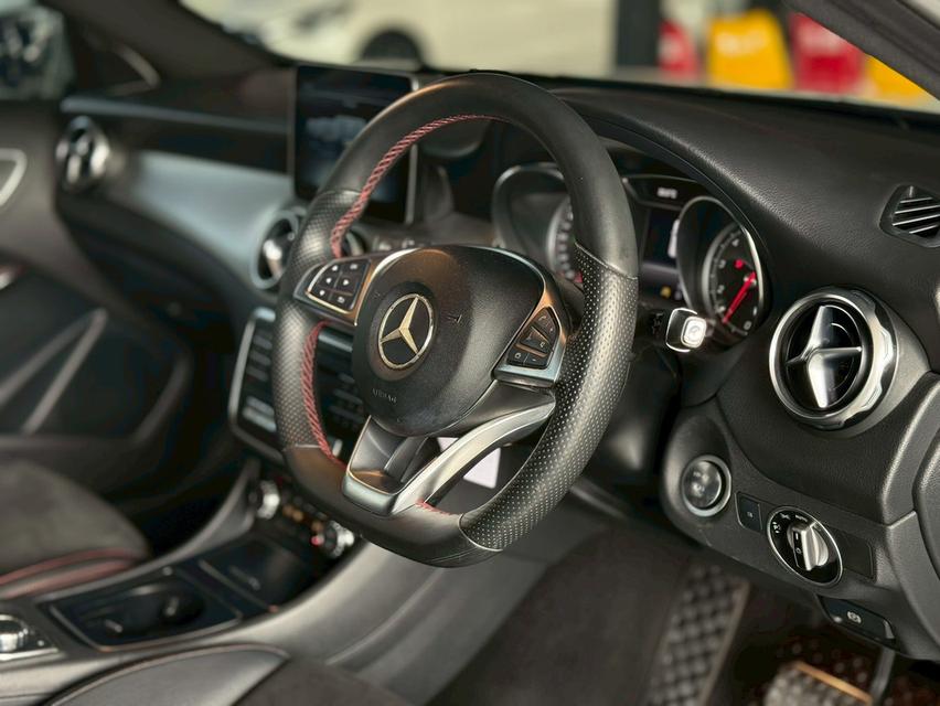 ปี 2018 BENZ GLA-CLASS, 250 AMG โฉม W156 รูปที่ 4