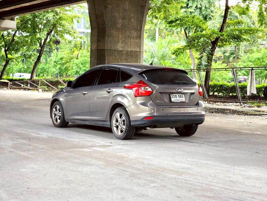 ขายรถ Ford Focus 1.6 Hatchback ปี 2013 สีน้ำตาล เกียร์ออโต้ 6