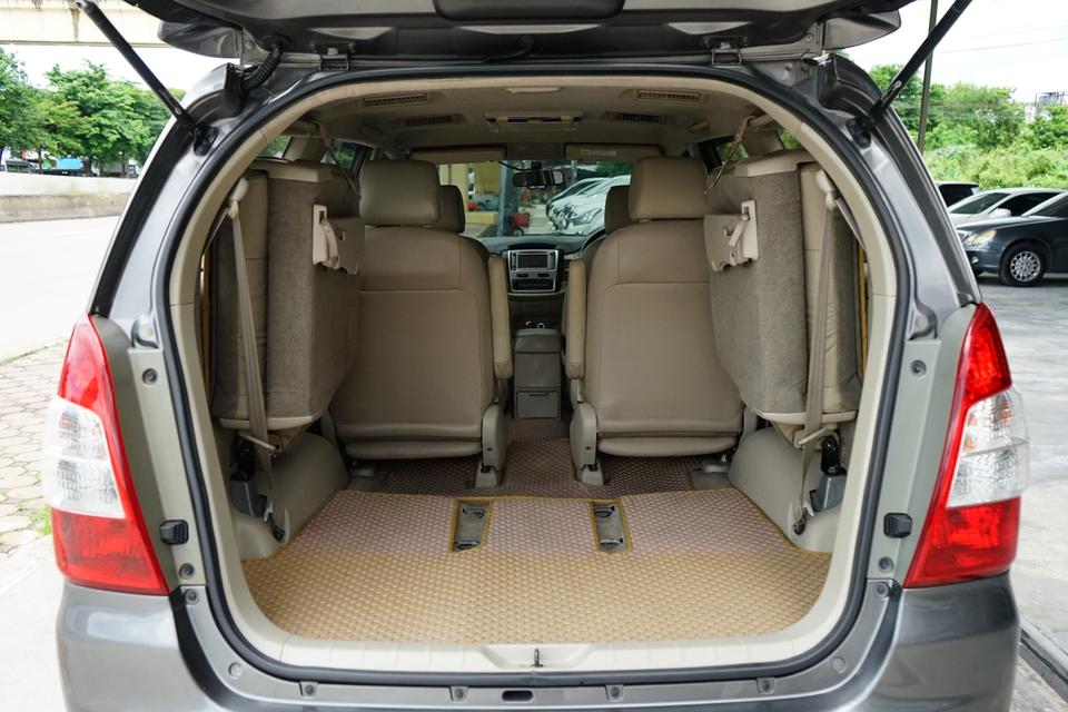 2013 TOYOTA INNOVA 2.0 V