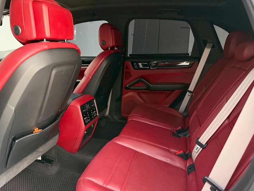 Cayenne E-Hybrid Platinum Edition 13