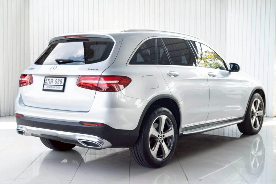 BENZ GLC-CLASS 250d 4MATIC Off-Road ปี 2018 สีเทา โฉม W253 ปี14-24 รูปที่ 6