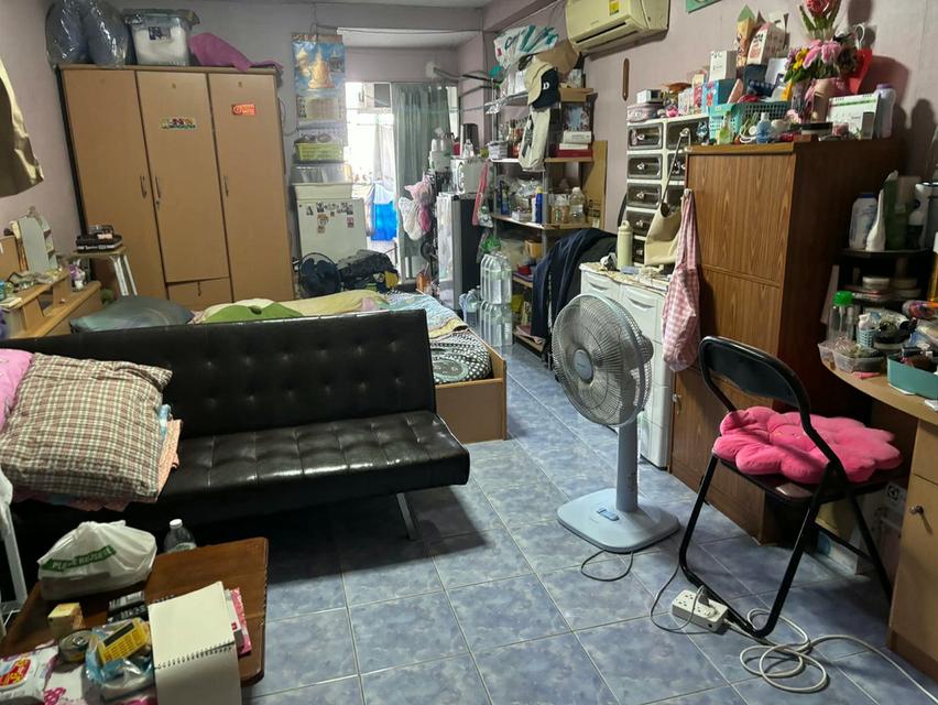 คอนโดมิเนี่ยม รัชดาวิลล์ 1