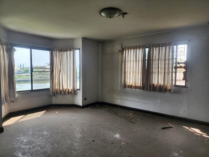 ขาย ที่ดิน พร้อมสิ่งปลูกสร้าง 0-2-60 ไร่ อ.เมืองสมุทรสาคร จ.สมุทรสาคร 14