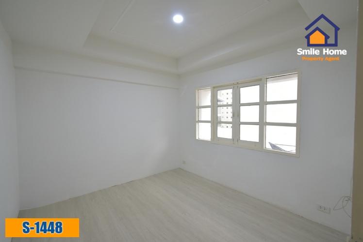 ทาวน์โฮม3ชั้น ซิตี้พาร์ค ศรีนครินทร์45 ใกล้รถไฟฟ้าสายสีเหลือง 12
