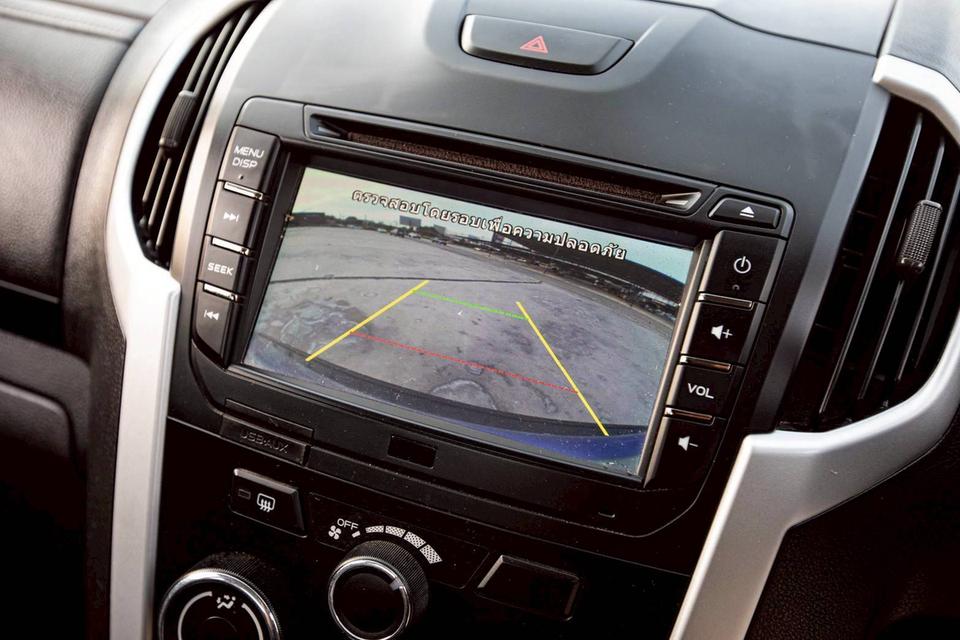 ISUZU D-MAX Hi-lander Cab 1.9 Ddi L ปี 2019 สีน้ำเงิน  15