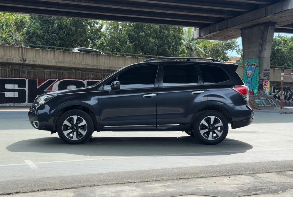 Subaru Forester 2.0 i-p AWD AT ปี 2017  3