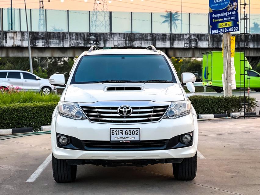 ขาย Toyoya Fortuner 3.0D4D ปี13 2