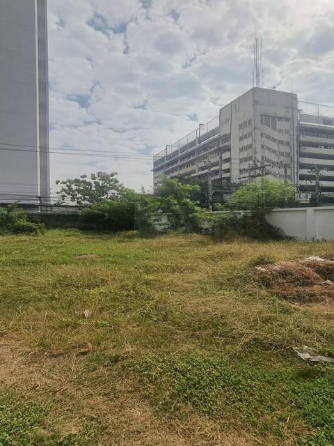 ให้เช่าที่ดิน 540 ตรว. ซอยลาดพร้าว 15 (หลังศาลรัชดา) ใกล้ MRT ลาดพร้าว เหมาะทำหลายธุรกิจ **รับสัญญายาวได้ 8