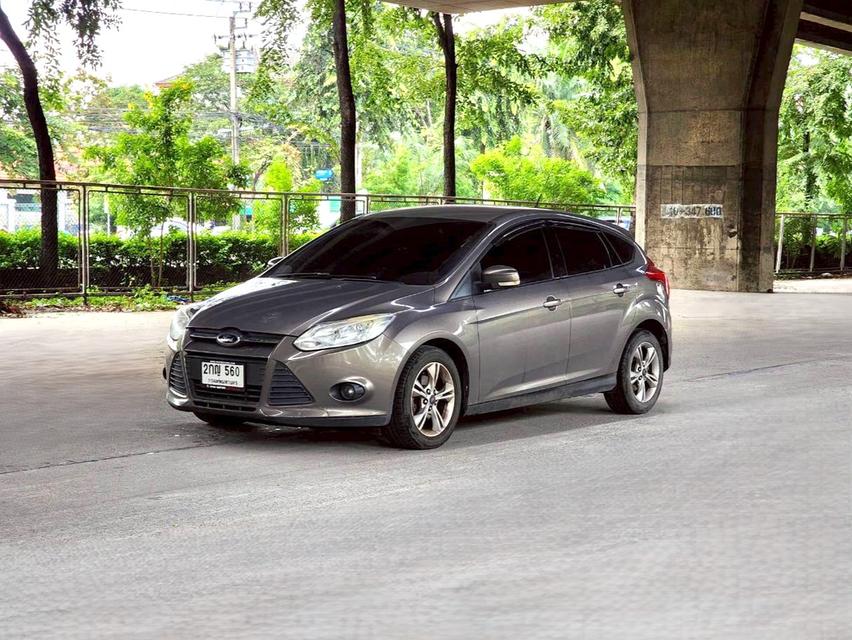 ขายรถ Ford Focus 1.6 Hatchback ปี 2013 สีน้ำตาล เกียร์ออโต้