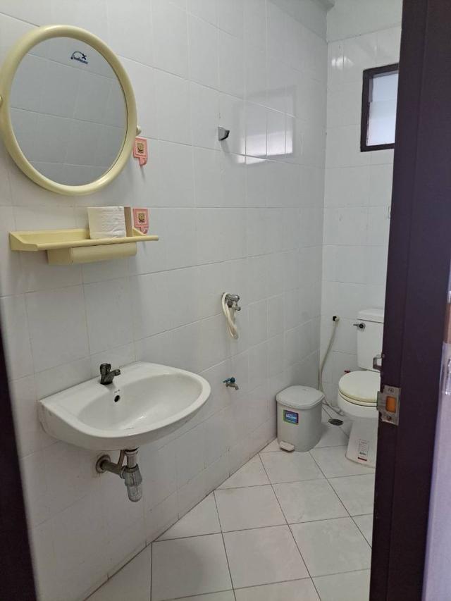 แบ่งเช่าอาคารพาณิชย์ 2 คูหา ( 4 ชั้น ) 192 ตร.ม. ติดกัน ทำเลทอง ซอยพหลโยธิน 37/1 ใกล้ BTS เสนานิคม ยินดีรับ Agent 10
