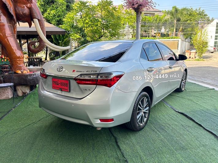 Toyota Altis 1.8 E ปี 2018 ประหยัดถึง 60% ✔ฟรีดาวน์✔ไม่ต้องค้ำ 3