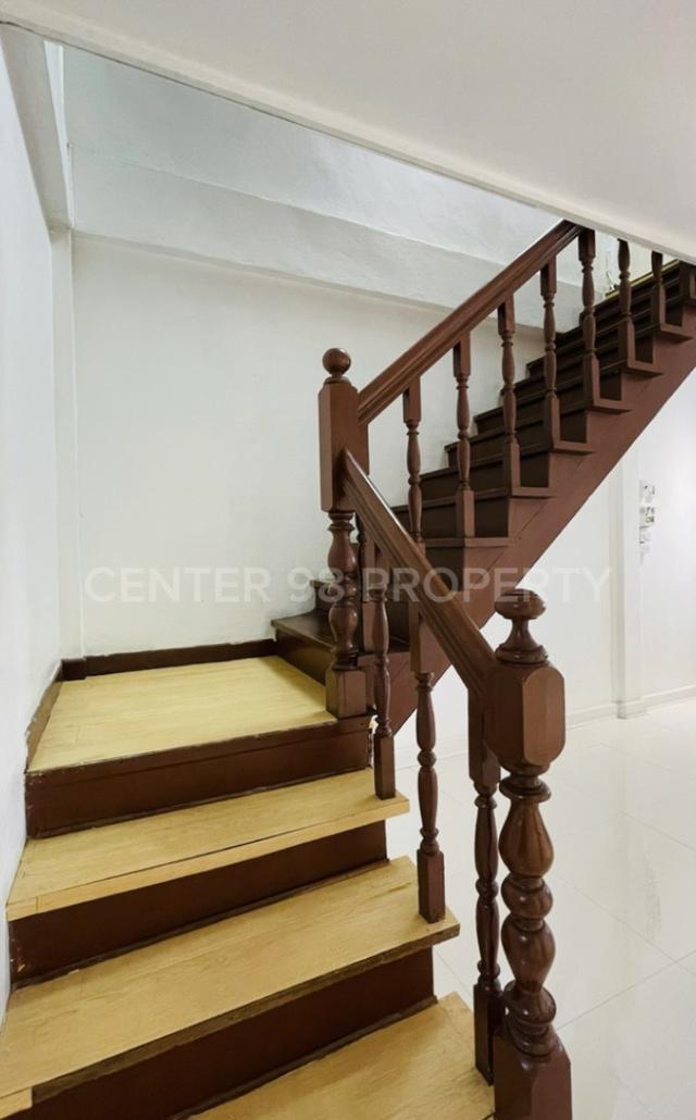 ให้เช่าทาวน์เฮ้าส์หมู่บ้านบางบัวทองเคหะ ซอย 2 6
