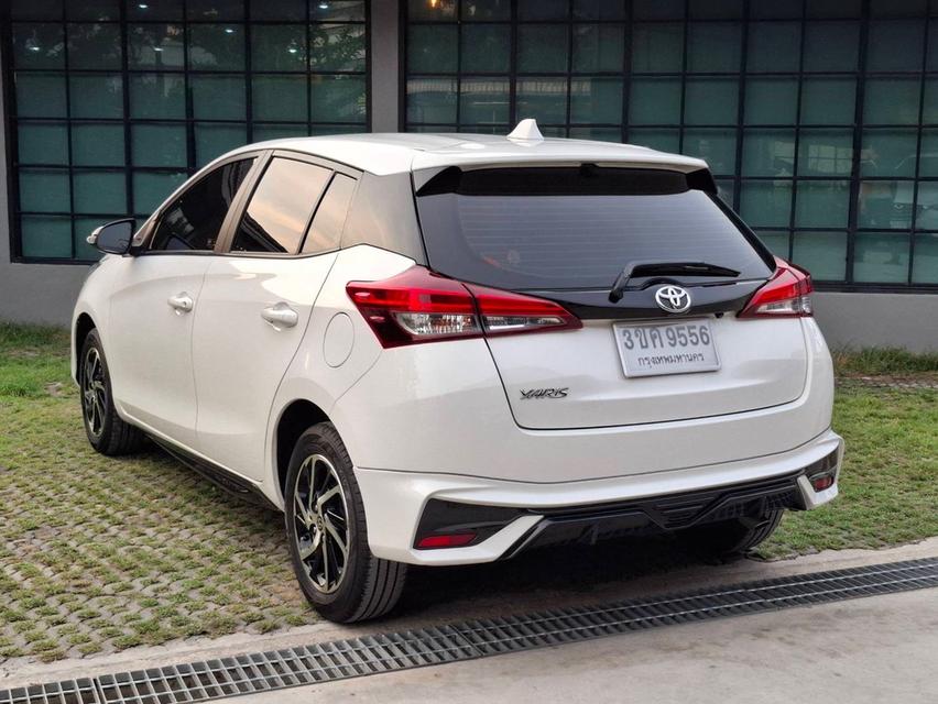 รหัสรถ KN9556 TOYOTA YARIS ECO 1.2 SPORT ปี 2022 8