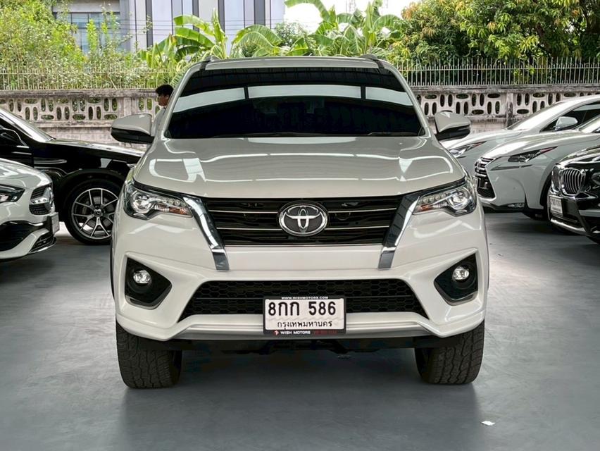 รหัสรถ WMT586 Toyota Fortuner 2.8 TRD Sportivo ปี 2018 รูปย่อยที่ 2