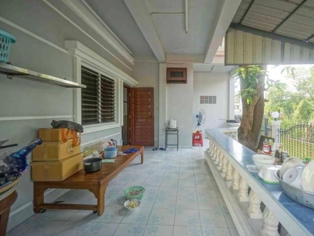 ให้เช่าบ้านเดี่ยว โครงการชิชา ถนนพระราม2 แอร์เฟอร์นิเจอร์ครบ มี4ห้องนอน3ห้องน้ำ1ห้องแม่บ้าน ราคาเช่าเดือนละ28,000บาท 4