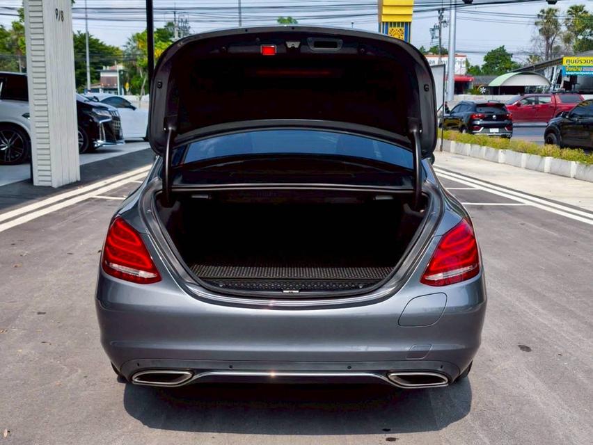 รหัสรถ KPV897 2017 BENZ C350e Avantgarde สีเทา 16