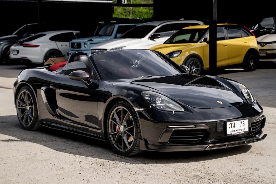 รหัสรถ 67GG73 Porsche 718 Boxster ปี 2019