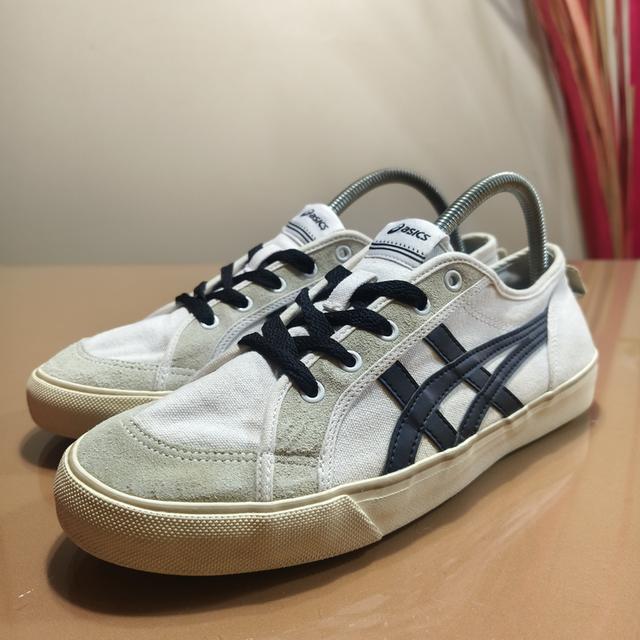 ASICS Trono (White/Black)‼️Rare Item‼️ ทรงสวยแนววินเทจSize : 42.5/27 cm รูปที่ 2