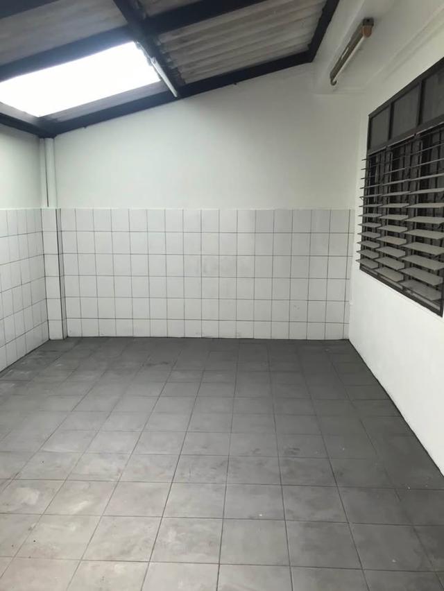 🏡✨ ให้เช่าด่วน! ทาวน์เฮ้าส์ 2 ชั้น ประชาราษฎร์บำเพ็ญ 26 ห้วยขวาง 3 นอน 2 น้ำ ติดถนนหลัก! 5