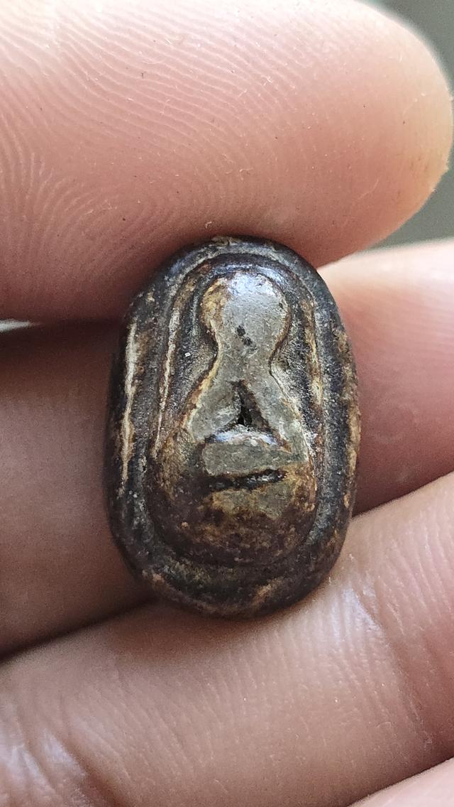 พระปิดตาพิมพ์เม็ดบัว อาจารย์เปิง 7