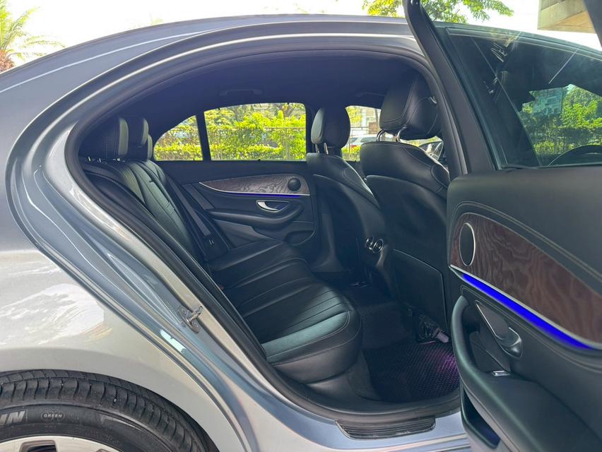 Mercedes-Benz E220d W213 Avantgarde Sedan AT ปี 2017 ดีเซล 15