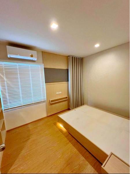 พร้อมเฟอร์ฯบิวท์อินครบ ARL บ้านทับช้าง 900 ม. ให้เช่าทาวน์โฮมหรู 3 ชั้น 2นอน 4น้ำ 20ตร.ว. สนามบินสุวรรณภูมิ 240ตร.ม. 3