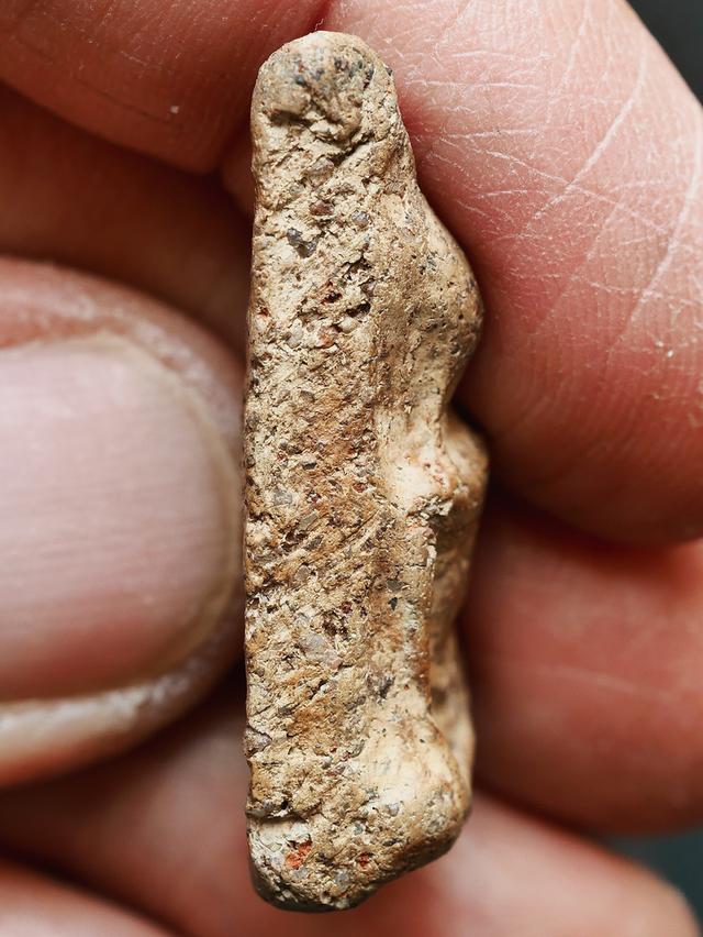 พระนางพญาพิษณุโลก  พิมพ์เข่าโค้ง....เก่า เดิมๆ สวยแชมป์ 13