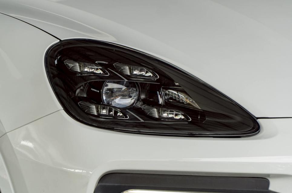 Cayenne 3.0 E-Hybrid Coupé 10