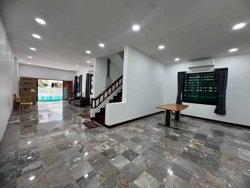 ให้เช่าบ้าน ซอยศรีนครินทร์ 24 **ราคาพิเศษขนาด 300 ตร.ม.** (N.2198) 16