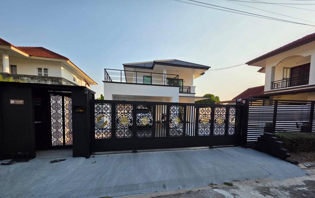 ให้เช่าบ้านเดี่ยว 2 ชั้น ขนาด 80 ตร.วา พร้อมอยู่ เฟอร์นิเจอร์ครบ ใกล้โรบินสัน เดินทางสะดวก อยู่แหล่งชุมชน 1