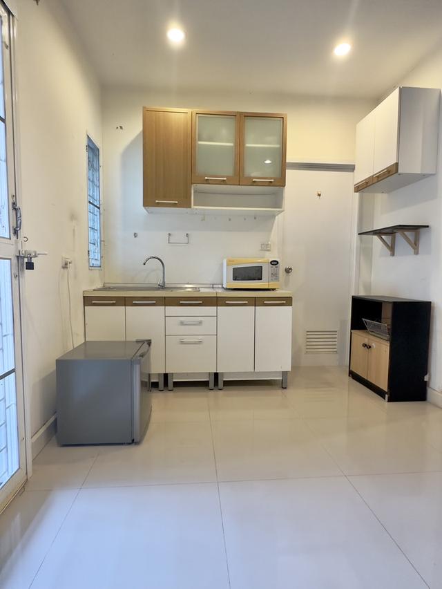 ทาวน์โฮม 2ชั้น 27.8 ตร.ว. มีพื้นที่สนามหลังบ้าน ซอยพัฒนาการ 38, สวนหลวง, กรุงเทพ 6