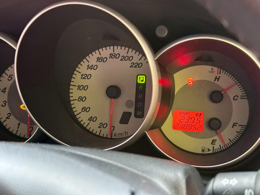 รหัสรถ PAT5097 Mazda 3 1.6 V Hatchback สีขาว ปี 2010 10