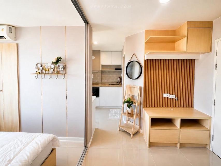 For Sale — Studio Condo at Lumpini Seaview JomtienStudio condo for sale at Lumpini Seaview Jomtien, located on a high floor with sea and city views. 2