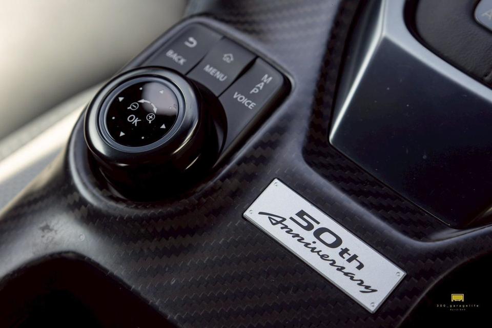 NISSAN GT-R R35 2019 – 50th รูปที่ 17