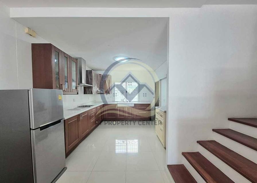 โครงการ JSP เรสซิเดนซ์ สาทร-กัลปพฤกษ์ ซอยกำนันแม้น 13 ทาวน์โฮม 3 ชั้น ปรับปรุงพร้อมอยู่ ราคาต่ำกว่าประเมิน 16