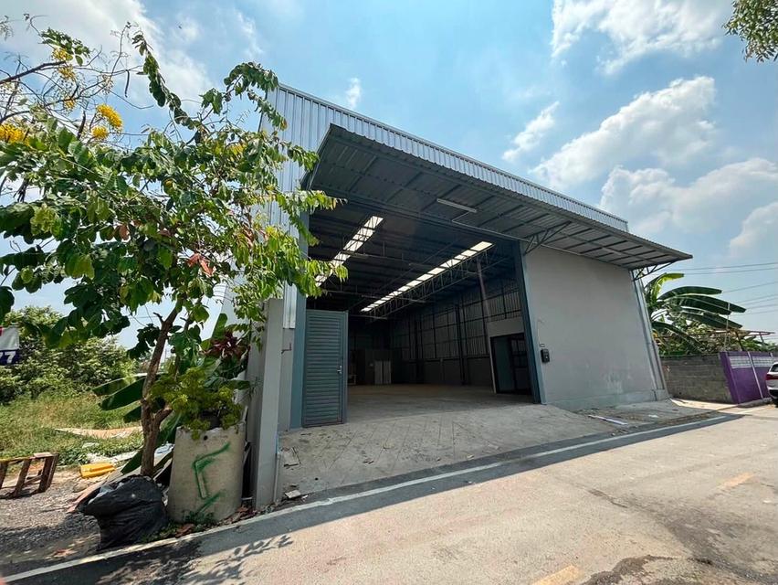 โกดังพร้อมออฟฟิศให้เช่า ปากเกร็ด ขนาด 300 ตรม. 2