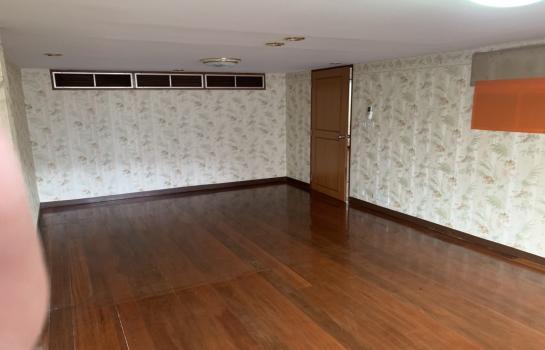 อาคารพาณิย์ 3คูหาให้เช่า ถนนจันทน์วัดไผ่เงิน พร้อมเครื่องปรับอากาศ เหมาะแก่การทำออฟฟิศหรือร้านอาหารราคาถูกมากเจ้าของประกาศเอง 50,000ต่อเดือน 3